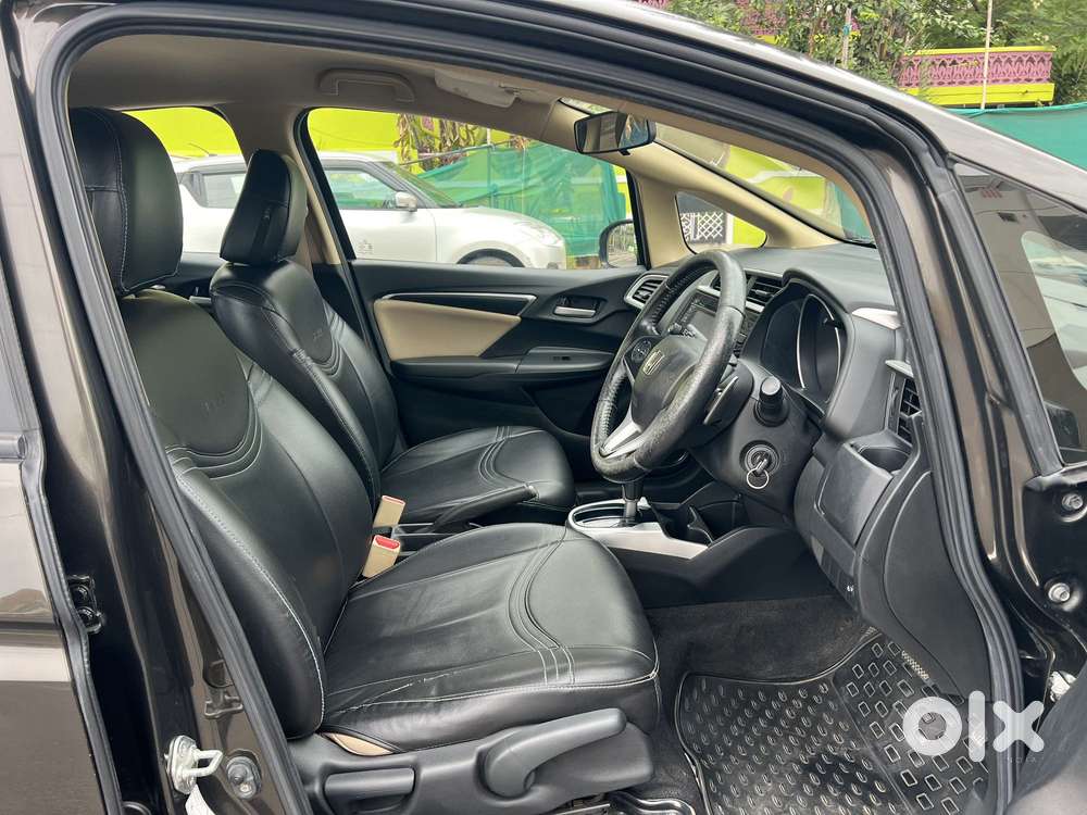 Honda Jazz V Automatic, 2017, Petrol