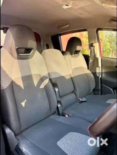 Mahindra Kuv 100 Mfalcon G80 K8, 2017, Petrol