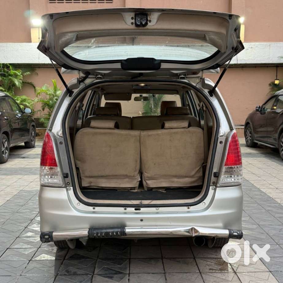 Toyota Innova 2.5 G (diesel) 8 Seater Bs Iv, 2008, Diesel