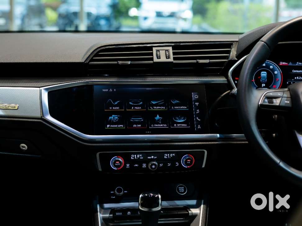 Audi Q3 40 Tfsi Technology, 2025, Petrol