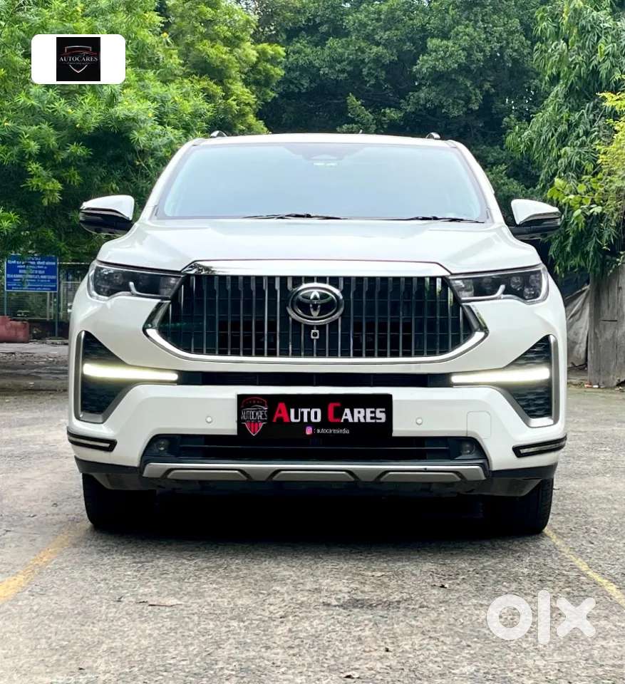 Toyota Innova Hycross 2.0 Zx (o) Hybrid 7 Str, 2026, Petrol