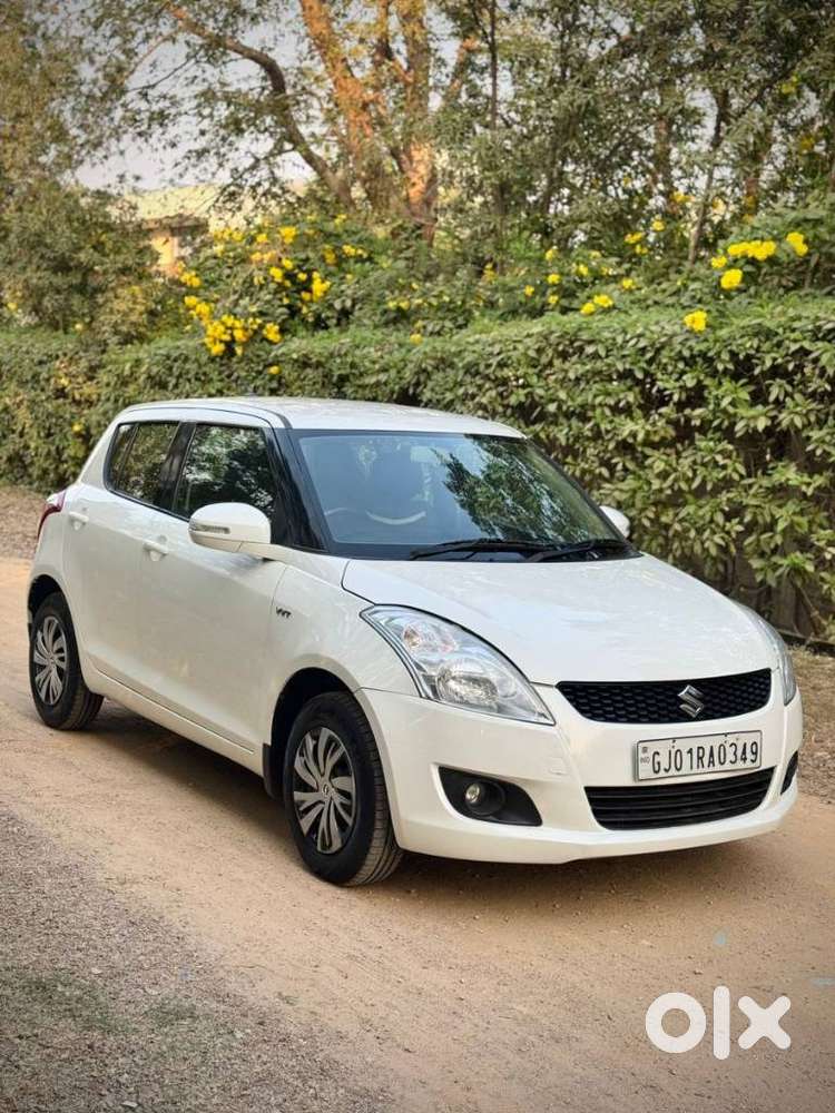 Maruti Suzuki Swift 1.2 Vxi (o), 2013, Petrol