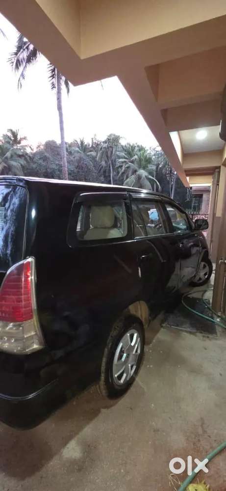 Toyota Innova 2001 Diesel Well Maintained