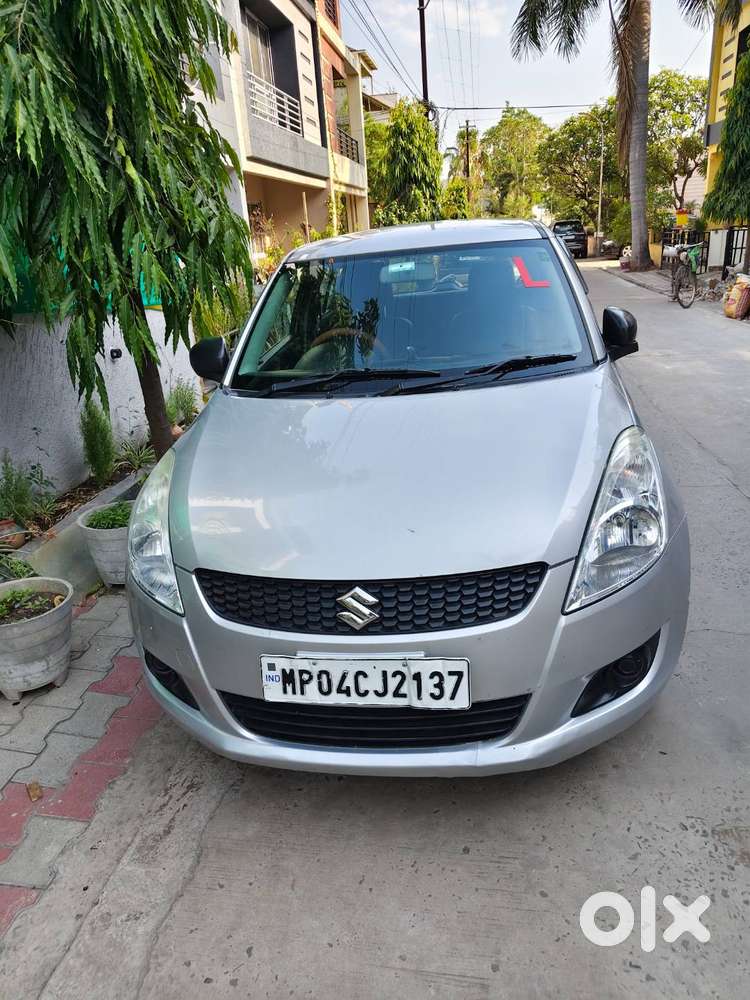 Quick Sale Maruti Suzuki Swift Lxi 2012model