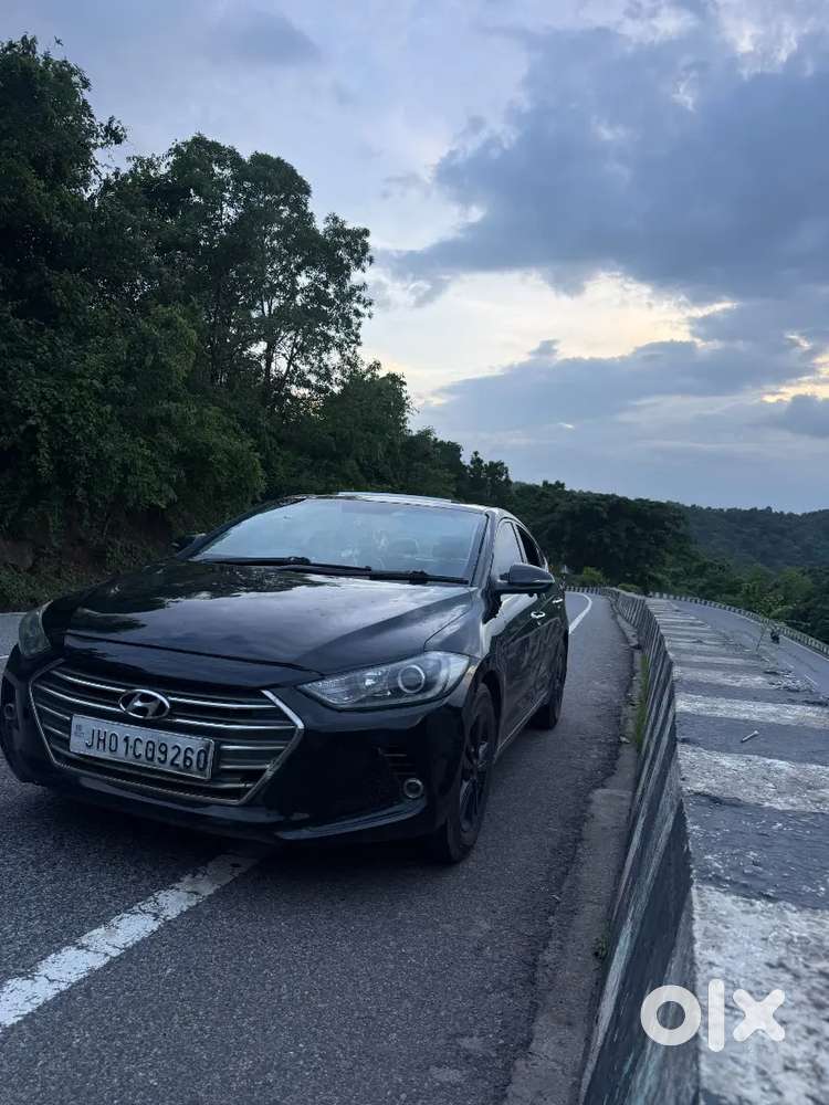 Hyundai Elantra Sx Petrol 2019