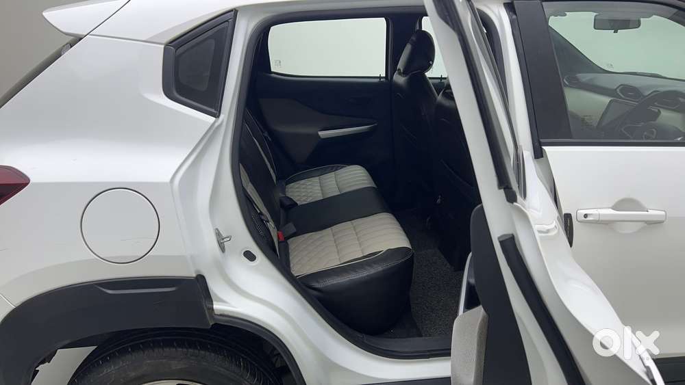 Nissan Magnite 1.0 Xe, 2023, Petrol