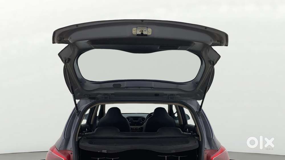 Hyundai Grand I10 Sportz 1.2 Kappa Vtvt, 2015, Petrol