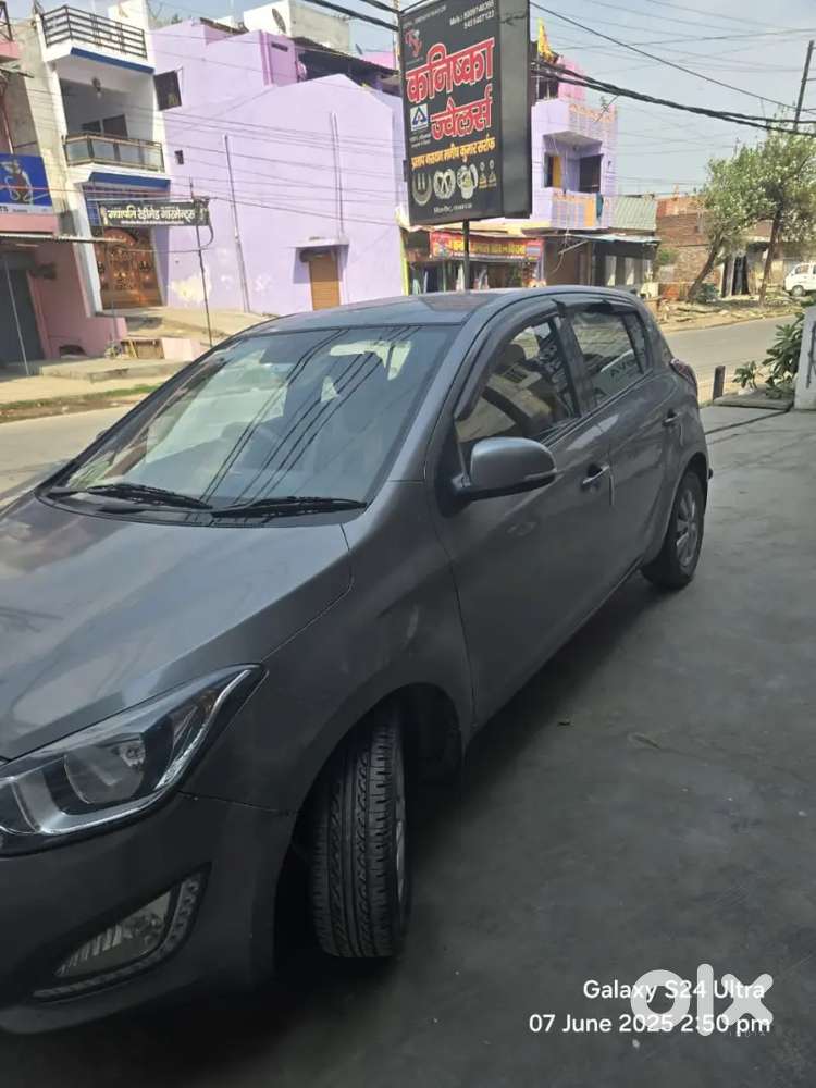 Hyundai I20 2015 Diesel 65980 Km Driven