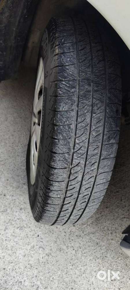 Maruti Suzuki Swift Dzire Vdi Optional, 2016, Diesel