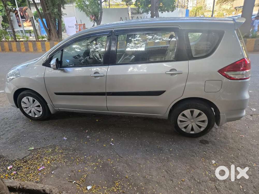 Maruti Suzuki Ertiga Vxi Petrol