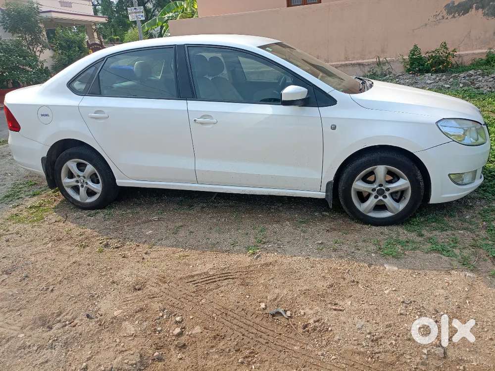 Skoda Rapid 2014 Diesel Well Maintained