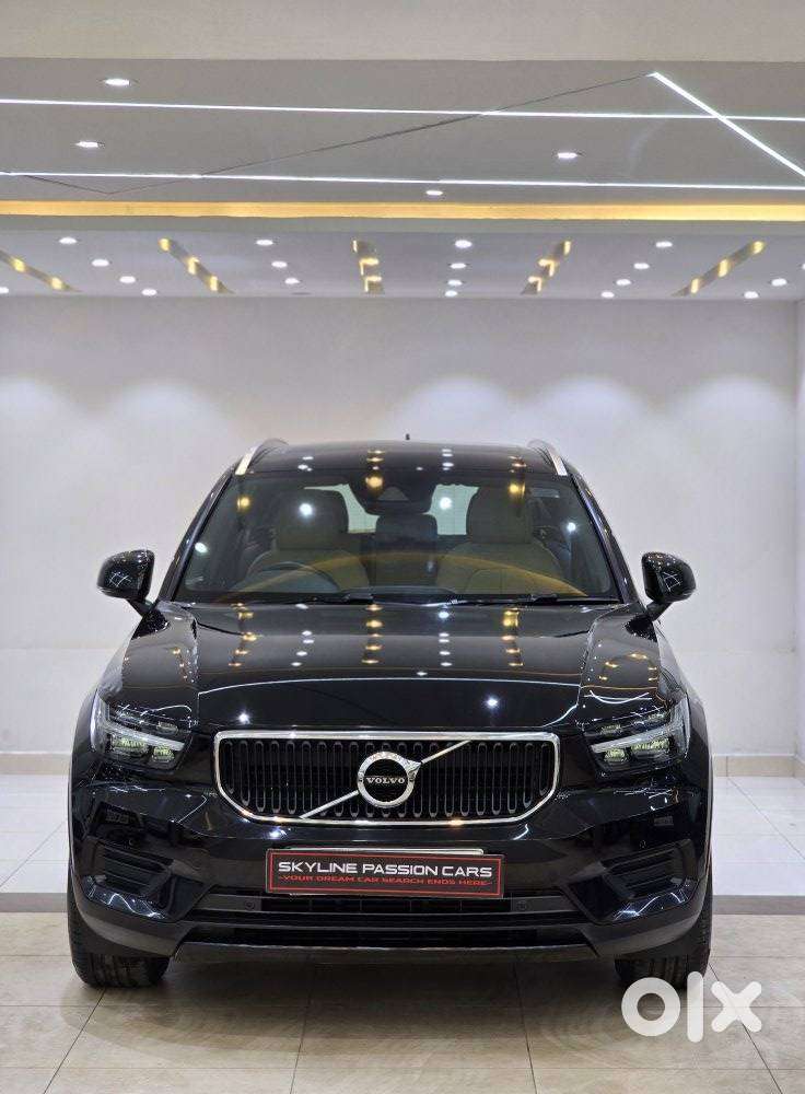 Volvo Xc40 D4 Momentum, 2019, Diesel