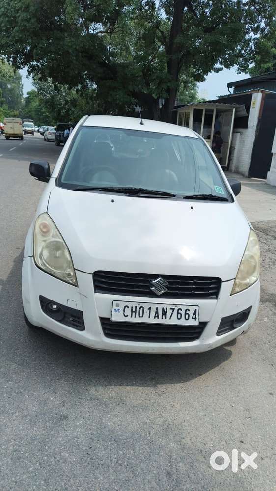 Maruti Suzuki Ritz Lxi, 2012, Petrol