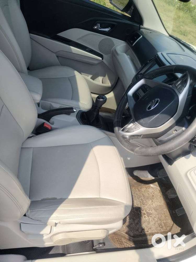 Mahindra Tuv 300 T8, 2019, Diesel