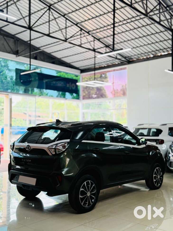 Tata Nexon 1.2 Revotron Xm (s), 2021, Petrol