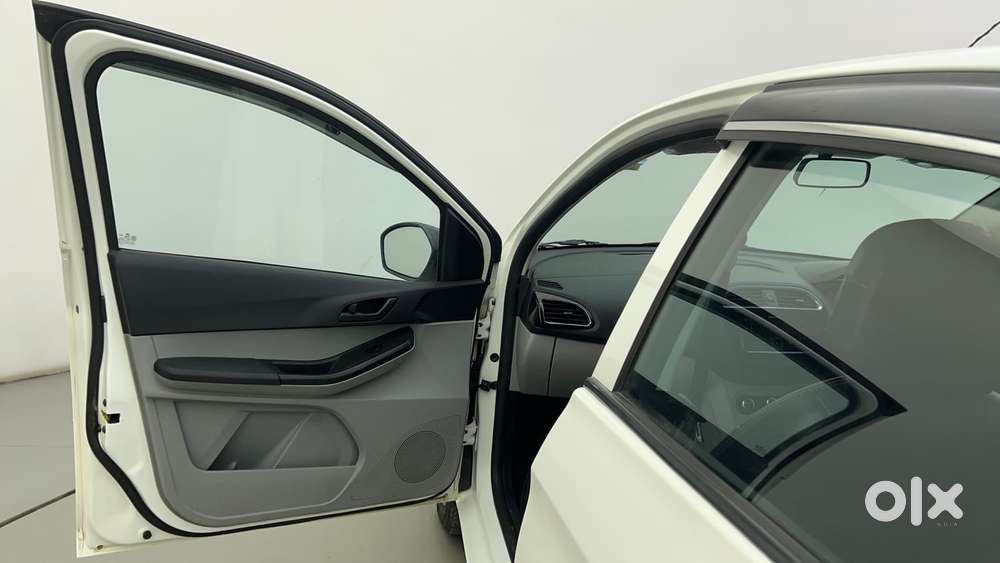 Tata Tiago 1.2 Revotron Xt Cng, 2022, Cng & Hybrids