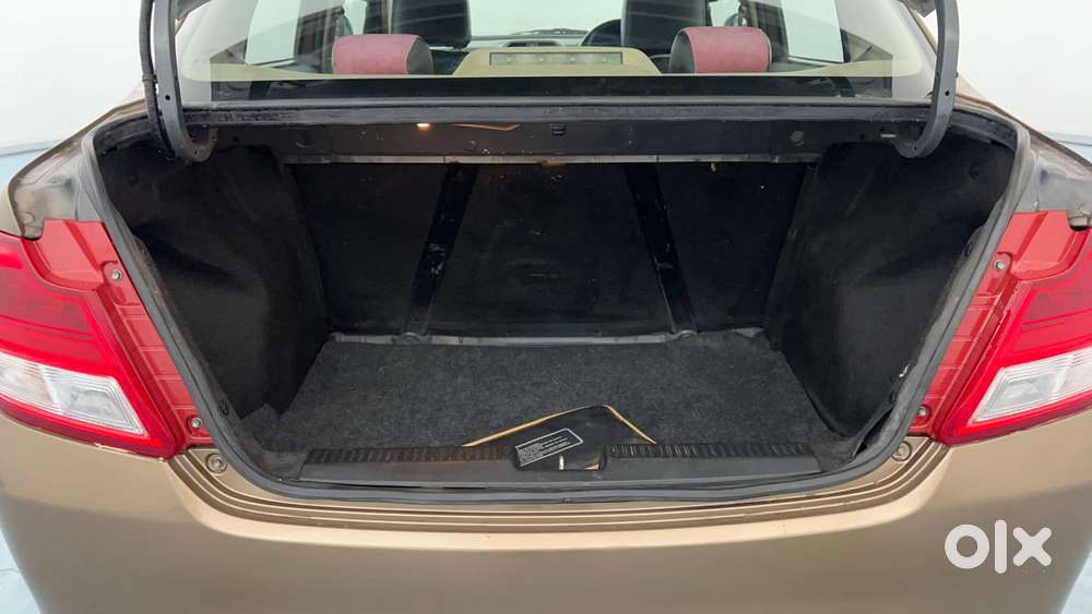 Maruti Suzuki Dzire 1.2 Vxi Amt, 2018, Petrol