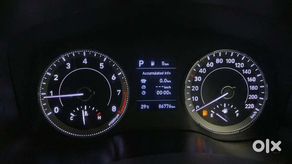 Hyundai Venue 1.0 Sx (o) Turbo Dct, 2021, Petrol