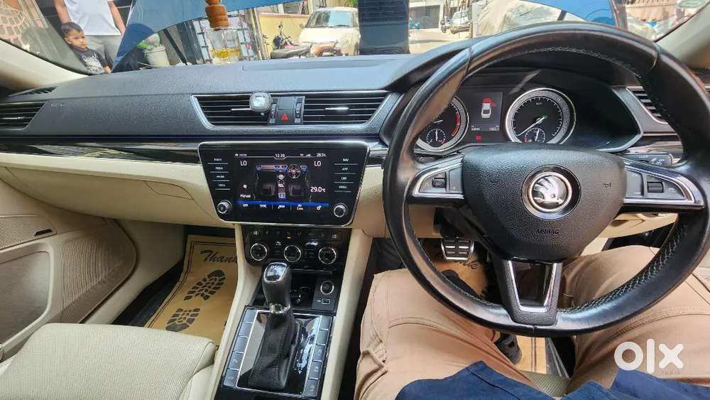 Skoda Superb 2.0 L&k , Brand New Condition