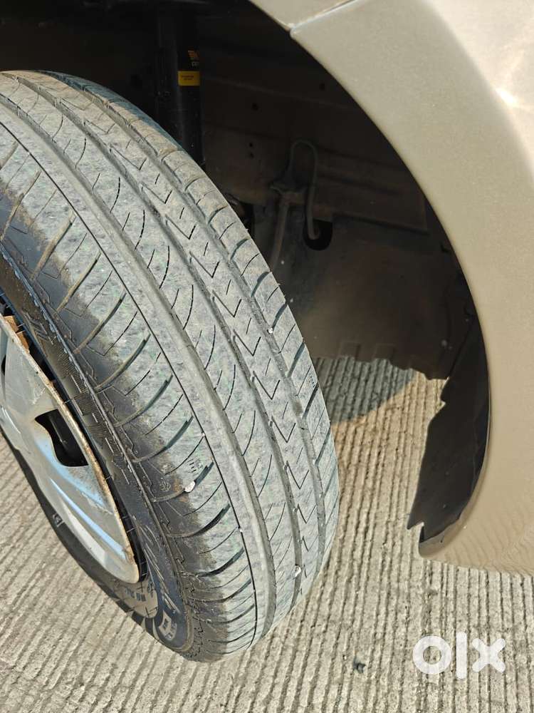 Maruti Suzuki Swift Dzire 1.2 Vxi Bsiv, 2012, Petrol