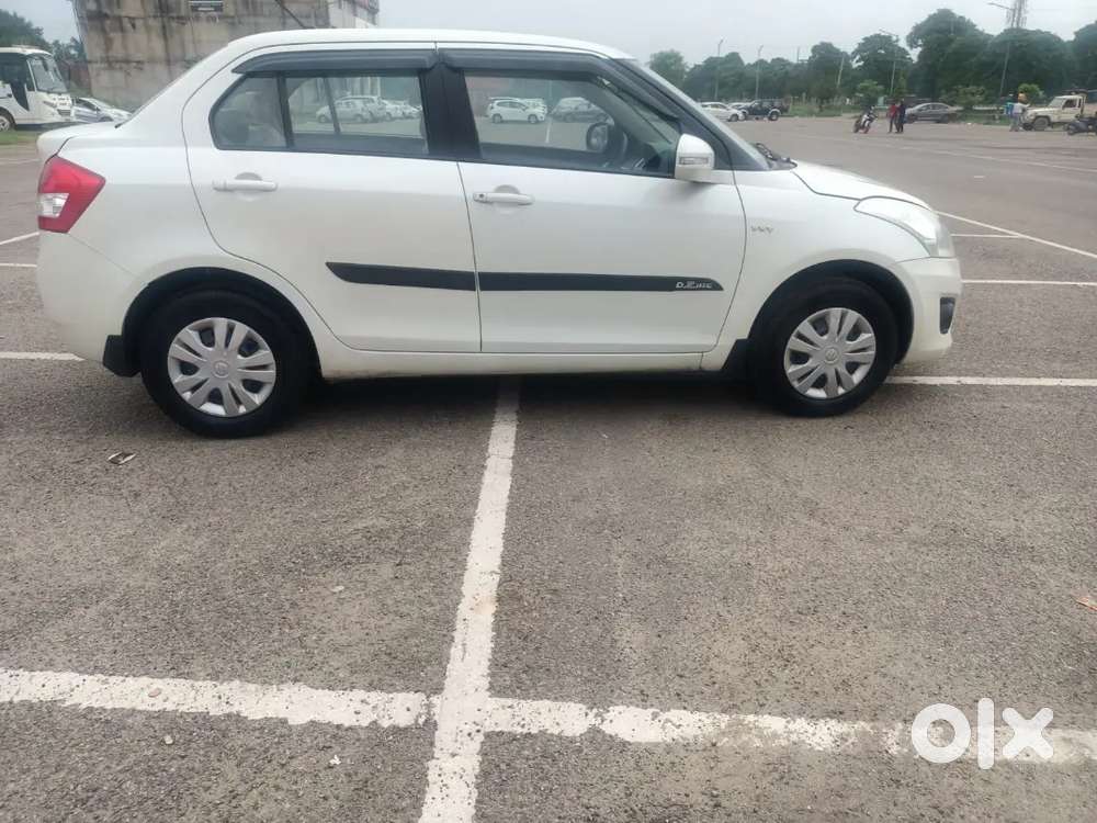 Maruti Suzuki Dzire 1.2 Vxi 2012