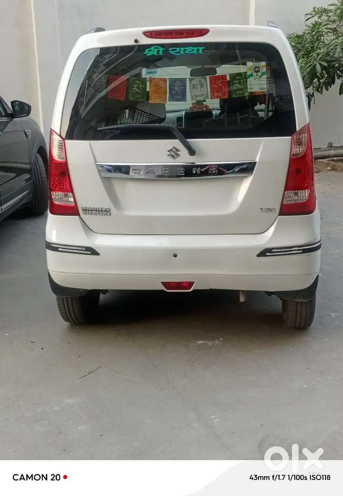 Maruti Suzuki Wagon R 1.0 2015 Petrol Well Maintained
