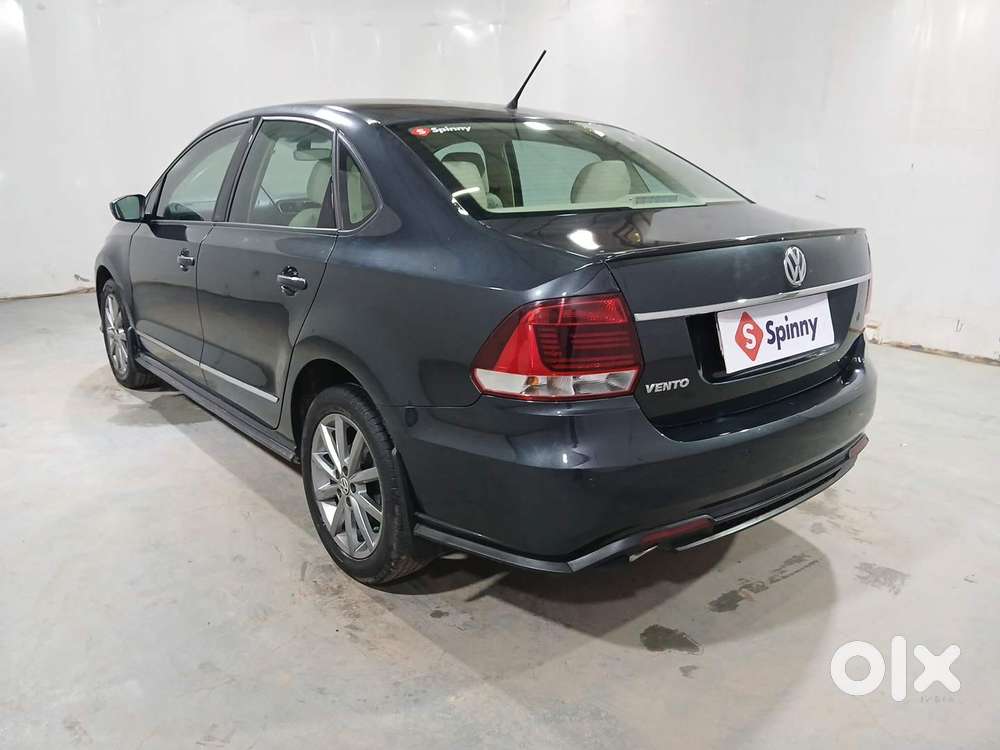 Volkswagen Vento 1.6 Highline, 2020, Petrol