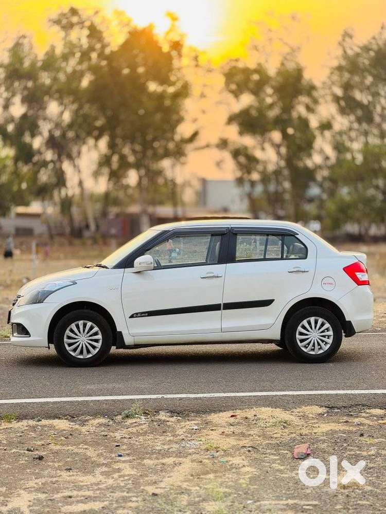 Maruti Suzuki Swift Dzire 1.3 Vxi, 2015, Petrol