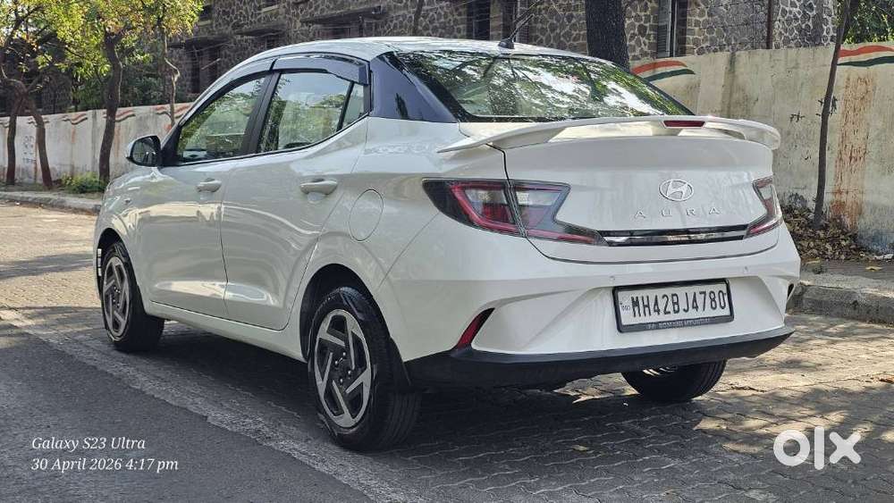 Hyundai Aura Sx (o) Manual, 2023, Cng & Hybrids