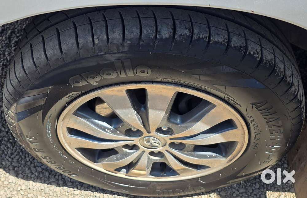 Toyota Innova 2.5 G (diesel) 8 Seater, 2013, Diesel