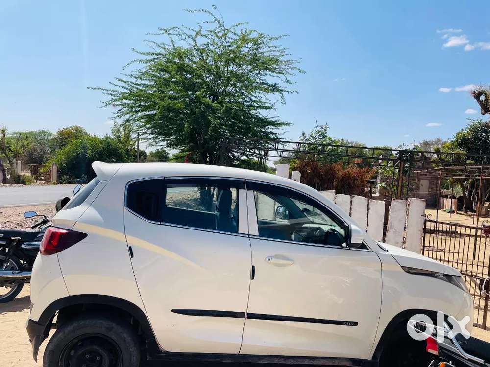 Mahindra Kuv 100 2016 Diesel Manual Car