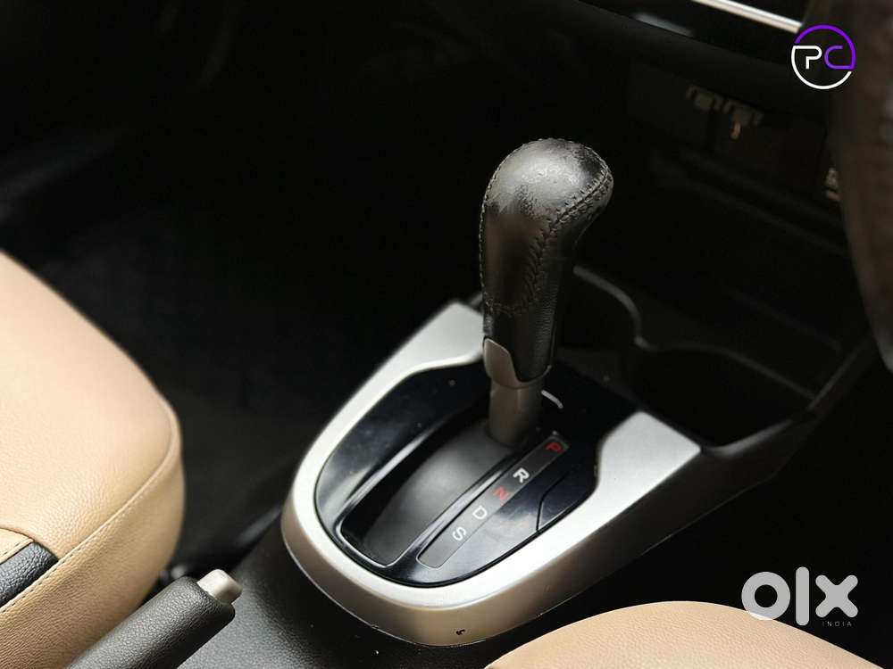 Honda Jazz V Cvt, 2016, Petrol