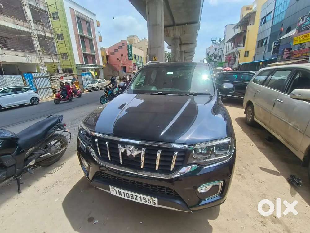 Mahindra Scorpio-n Petrol 2022
