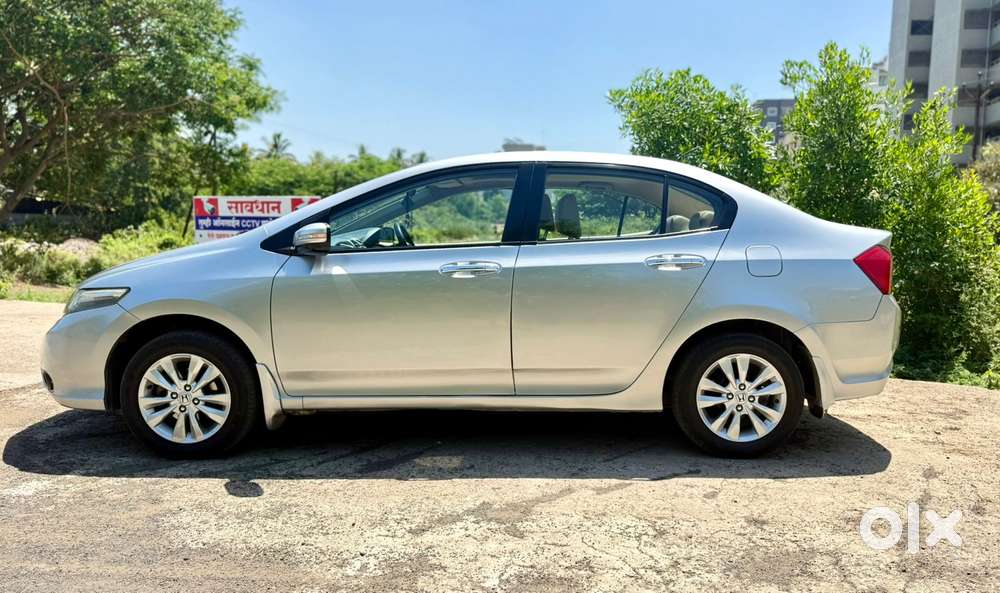 Honda City V Mt Sunroof, 2013, Petrol