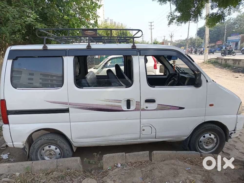 Maruti Suzuki Eeco 2014 Variant Year. Cng.