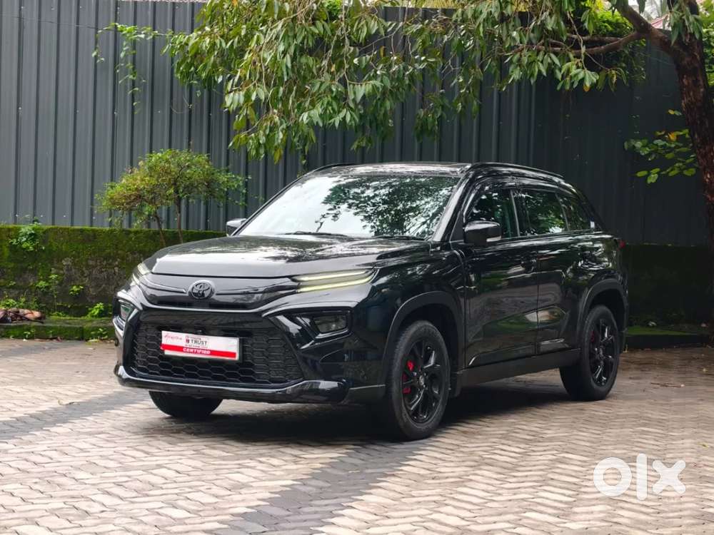 Toyota Urban Cruiser Hyryder, 2025, Petrol