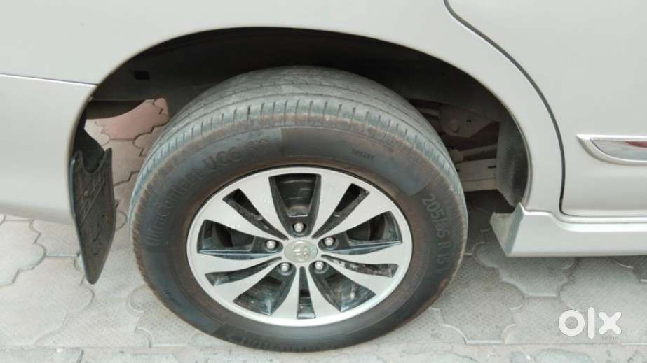 Toyota Innova 2.5 Z Diesel 7 Seater, 2014, Diesel