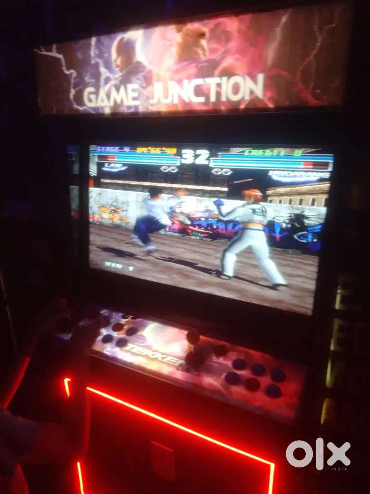 3 Tekken Tag Tag Arcade Gaming Machines / Full Body Cabinets for Sale.