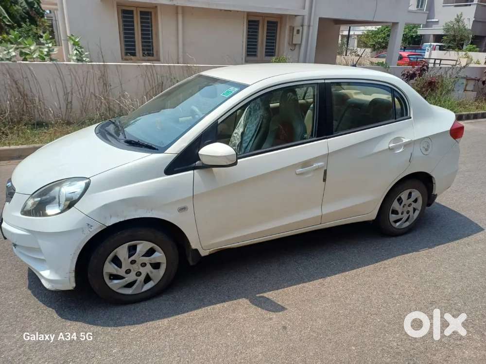 Honda Amaze 2nd Gen 2014 Diesel 128000 Km Driven