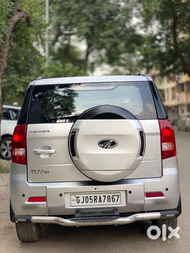 Mahindra Tuv 300 2017