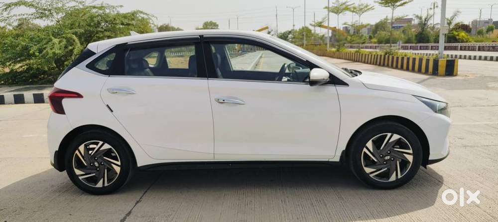 Hyundai I20 Asta 1.2 O With Sunroof, 2023, Petrol