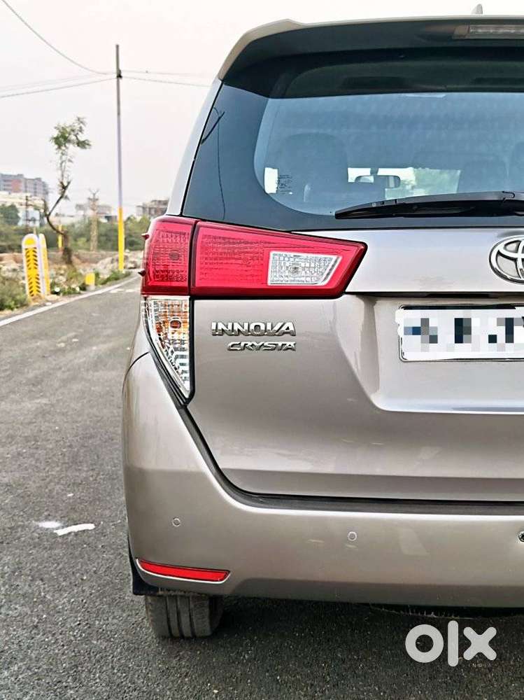 Toyota Innova Crysta [2020-ongoing] 2.4 Gx 7 Str, 2022, Diesel