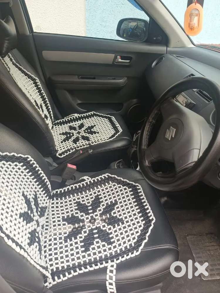 Swift Maruti Suzuki 2006