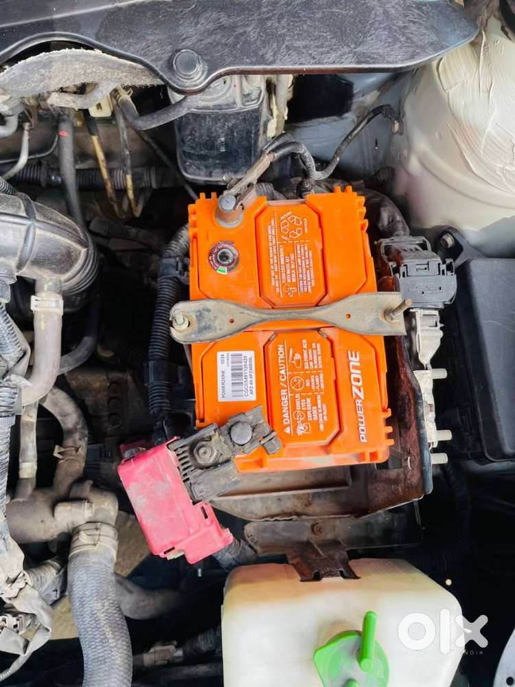 Maruti Suzuki Swift Dzire 1.2 Vxi Bsiv, 2013, Petrol