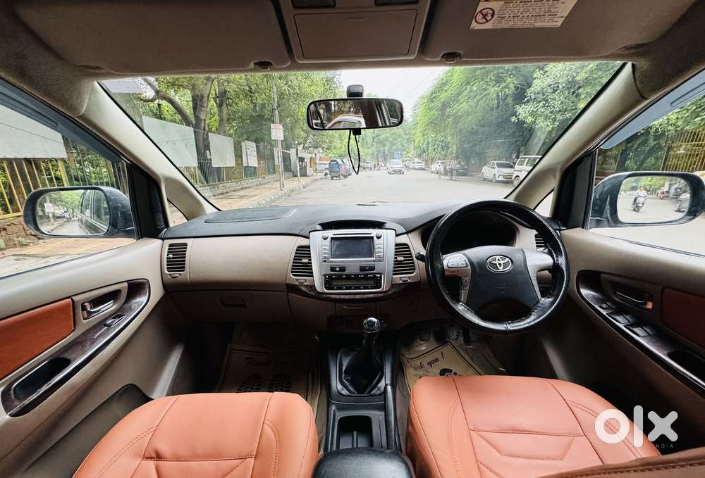Toyota Innova 2.5 Vx 8 Str, 2015, Diesel
