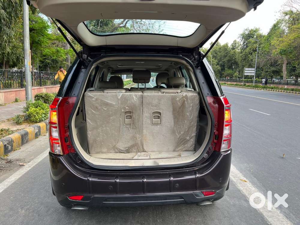 Mahindra Xuv500 2.2 W10 Sportz Edition Mt, 2016, Diesel