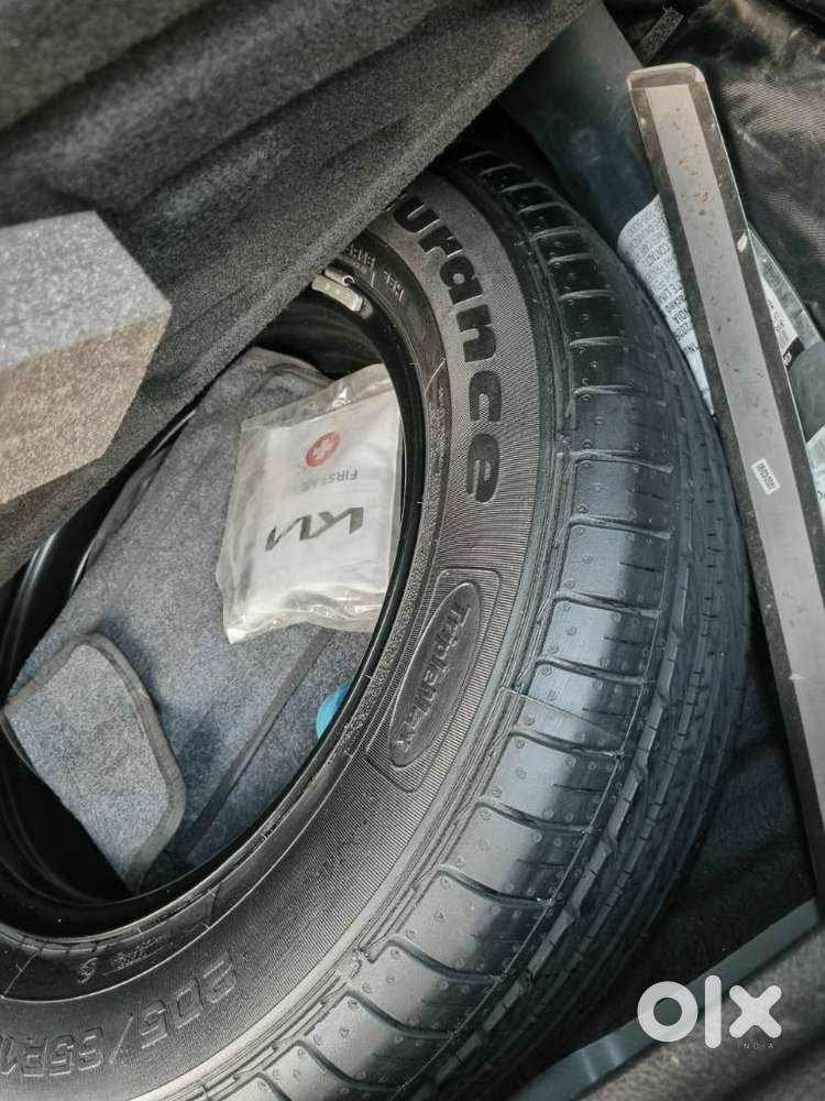 Kia Seltos 1.5 Htx+ Mt Dual Tone Imt, 2022, Petrol