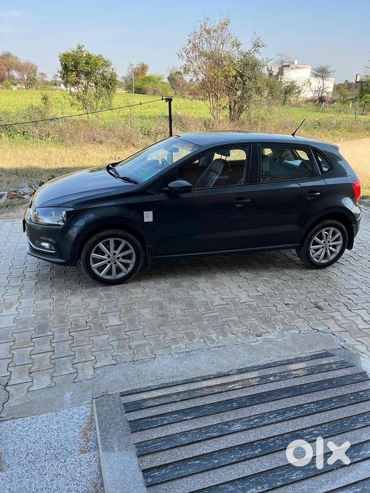 Volkswagen Petrol Car 2017