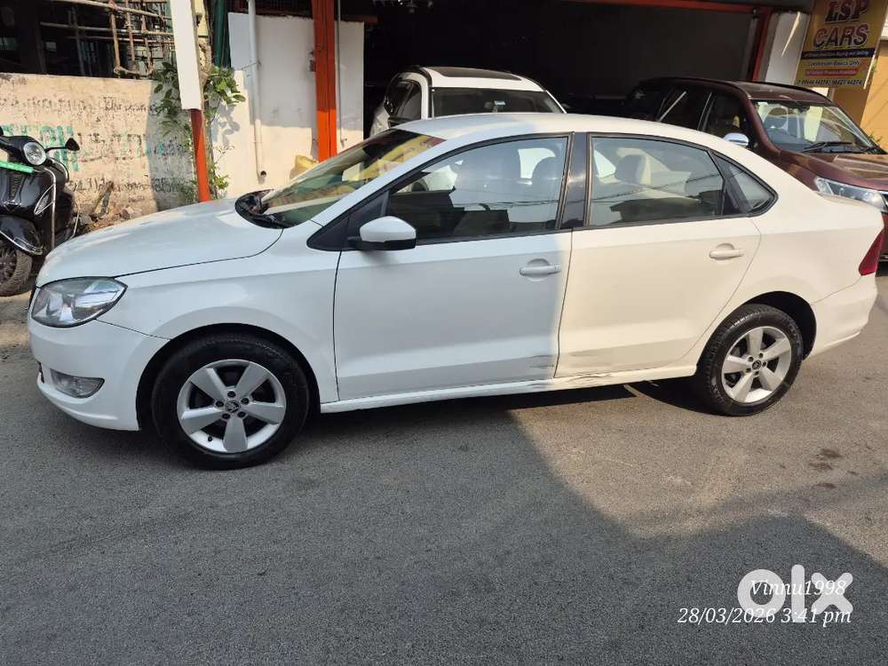 Skoda Rapid 2016 Diesel 173105 Km Driven