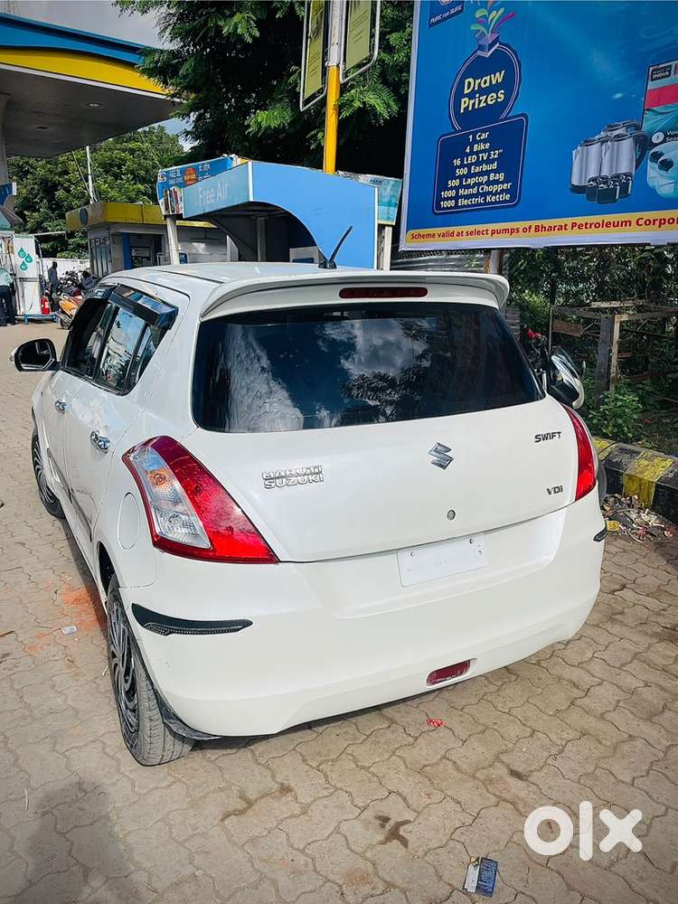 Maruti Suzuki Swift 2012
